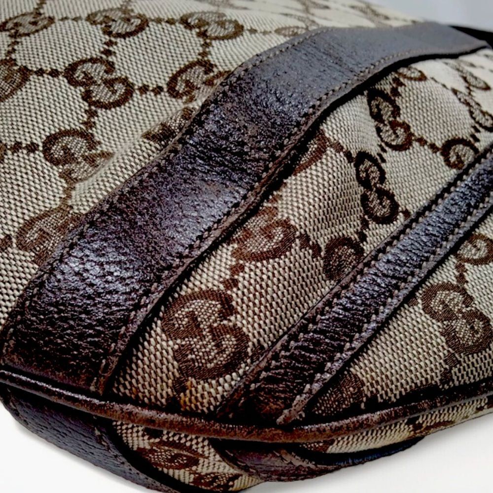 GUCCI Abbey Monogram Oversized Tan Canvas & Brown Leather Crossbody Shoulder Bag - Picture 6 of 17